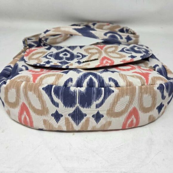 Pacsafe Stylesafe Anti-Theft Convertible Crossbody Bag purse in Ikat Coral - Picture 3 of 11